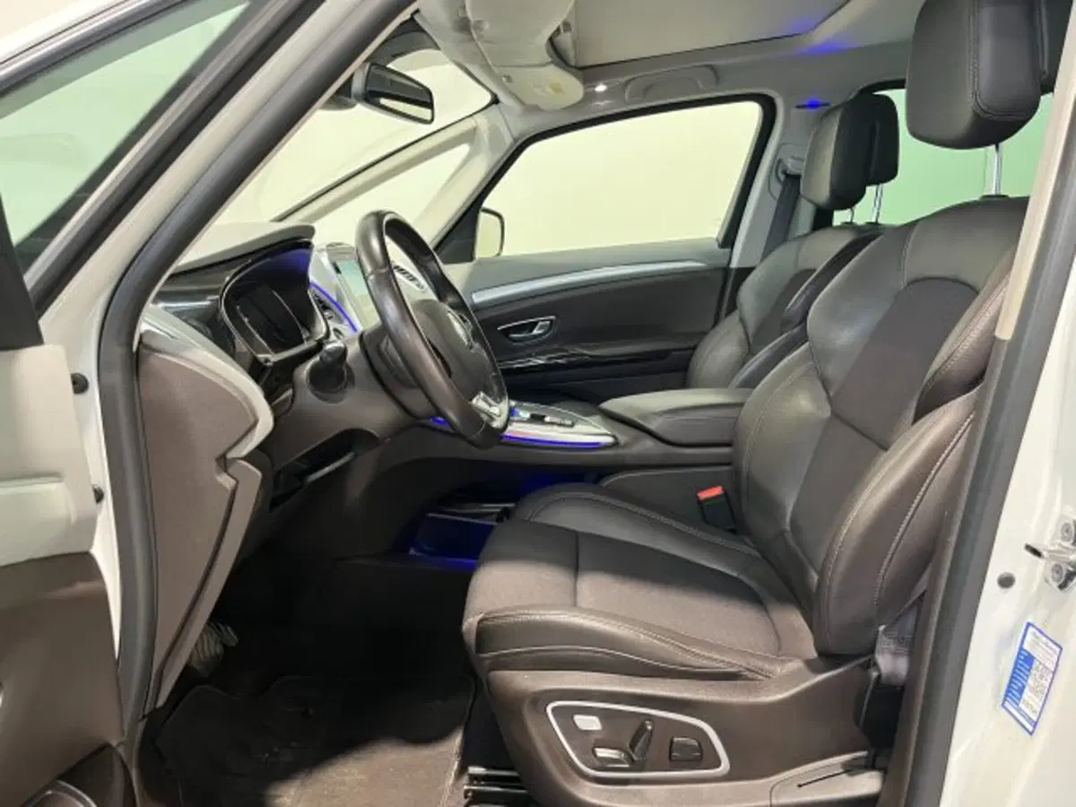 Renault Espace usata a Treviso (12)