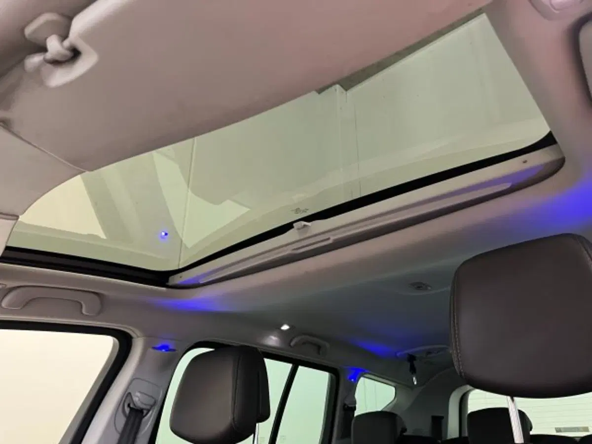 Renault Espace usata a Treviso (13)