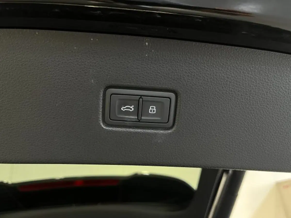 Audi Q5 Sportback usata a Treviso (12)