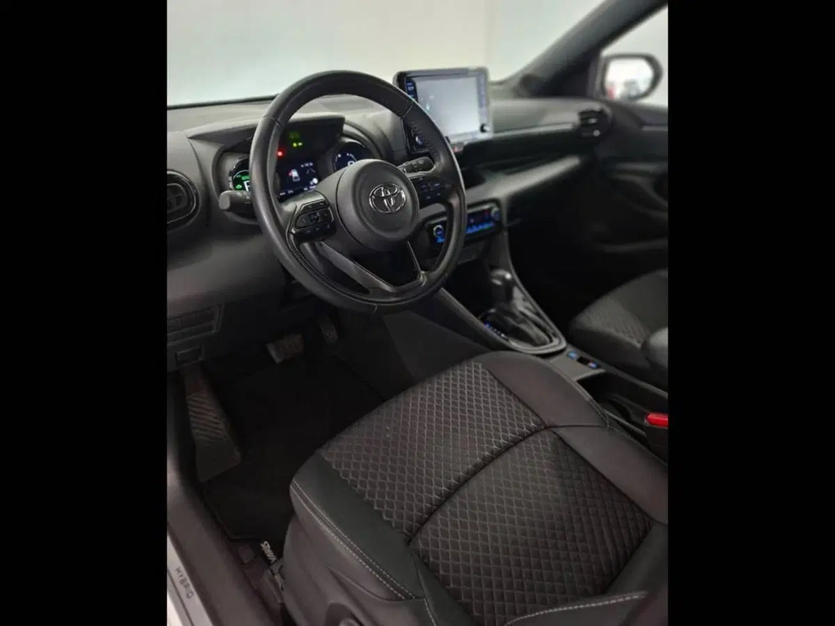 Toyota Yaris Cross usata a Torino (10)