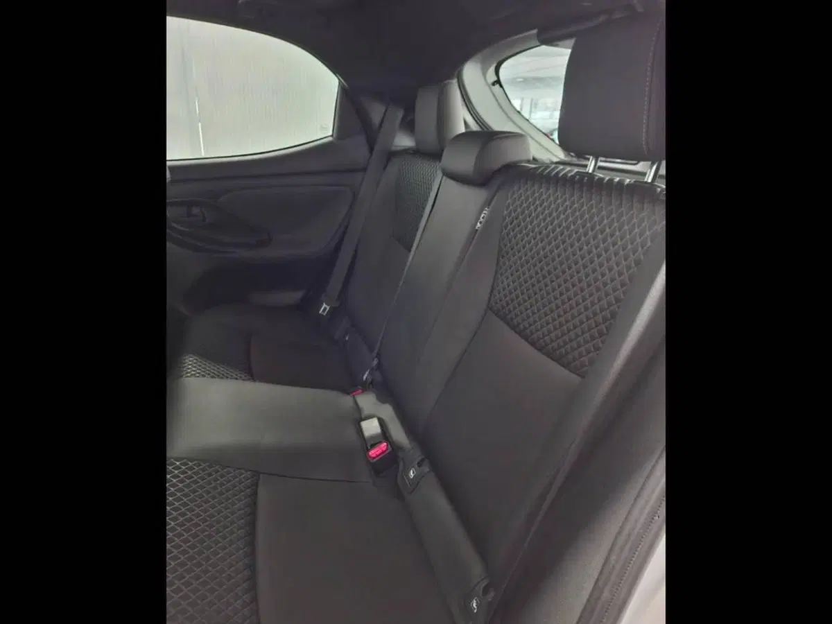 Toyota Yaris Cross usata a Torino (14)