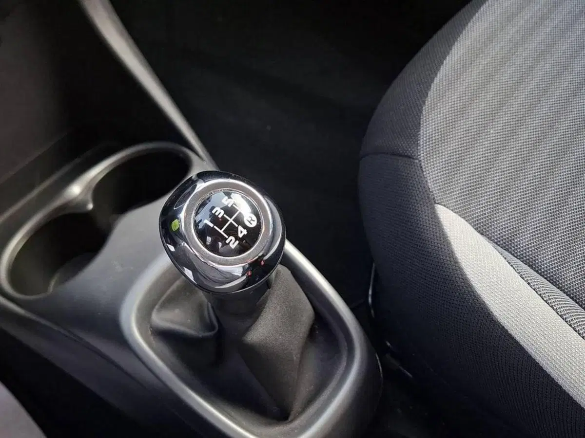 Toyota Aygo usata a Torino (9)