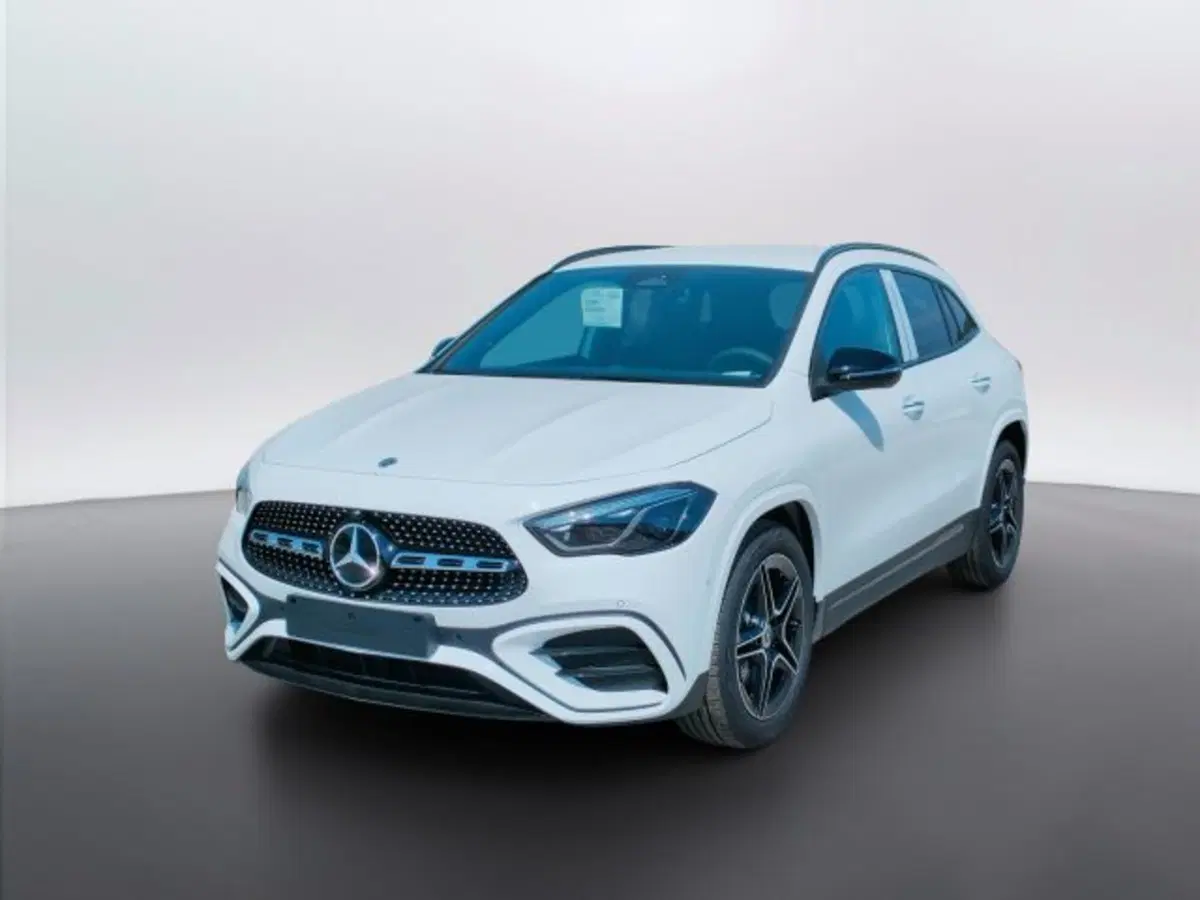 Mercedes-Benz GLA SUV nuova a Teramo