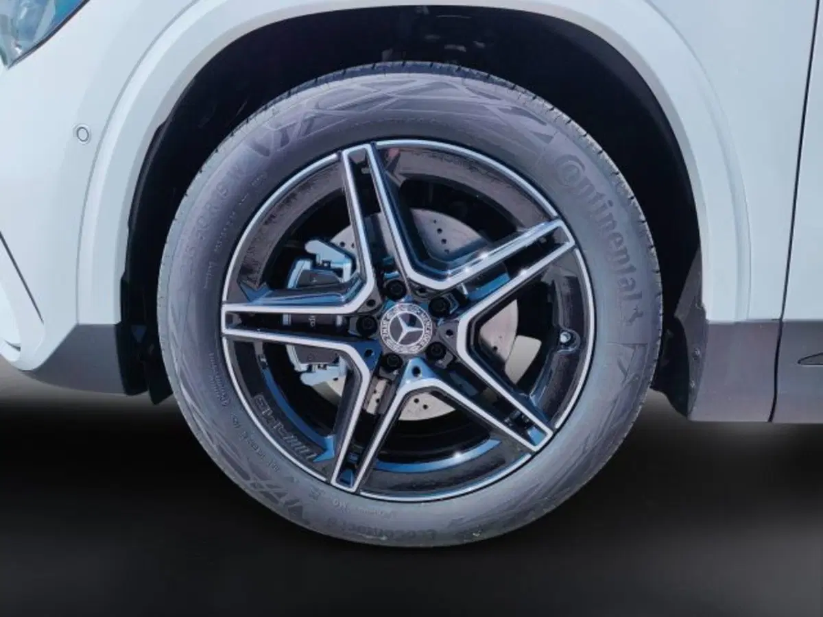 Mercedes-Benz GLA SUV nuova a Teramo (7)