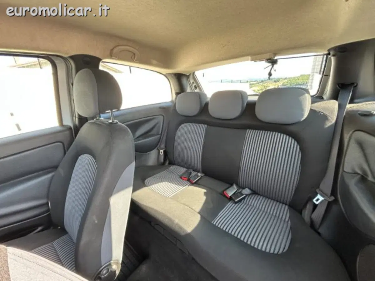 Lancia Ypsilon usata a Campobasso (19)