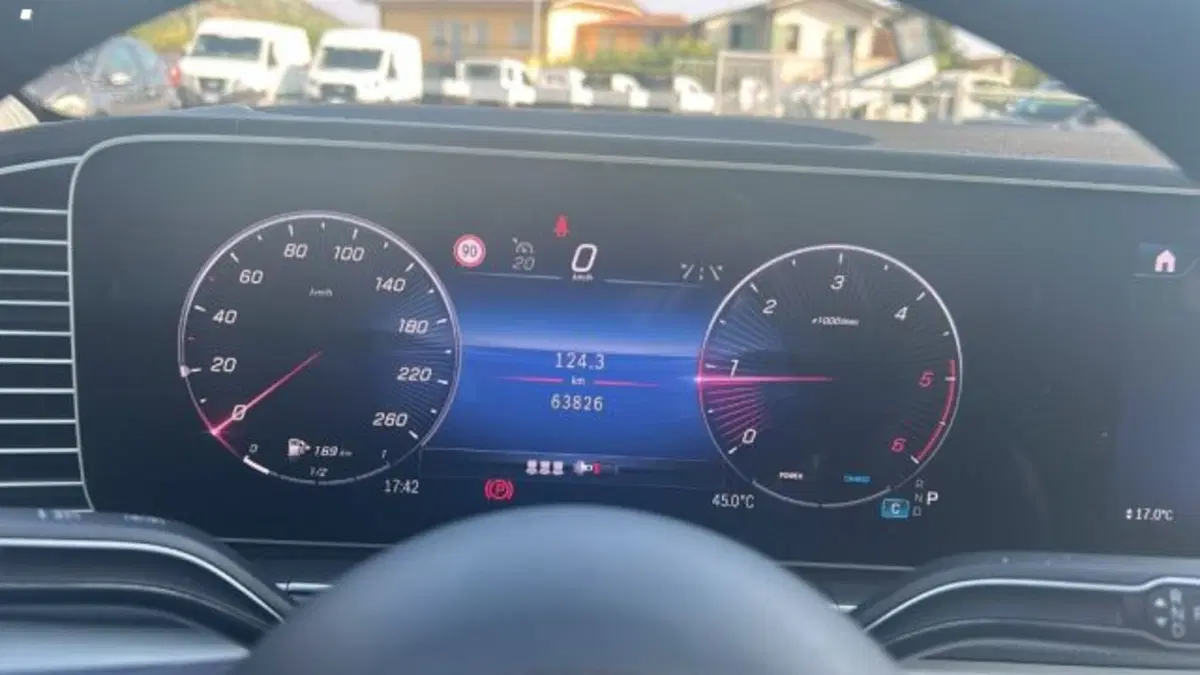 Mercedes-Benz GLE SUV usata a Lucca (9)