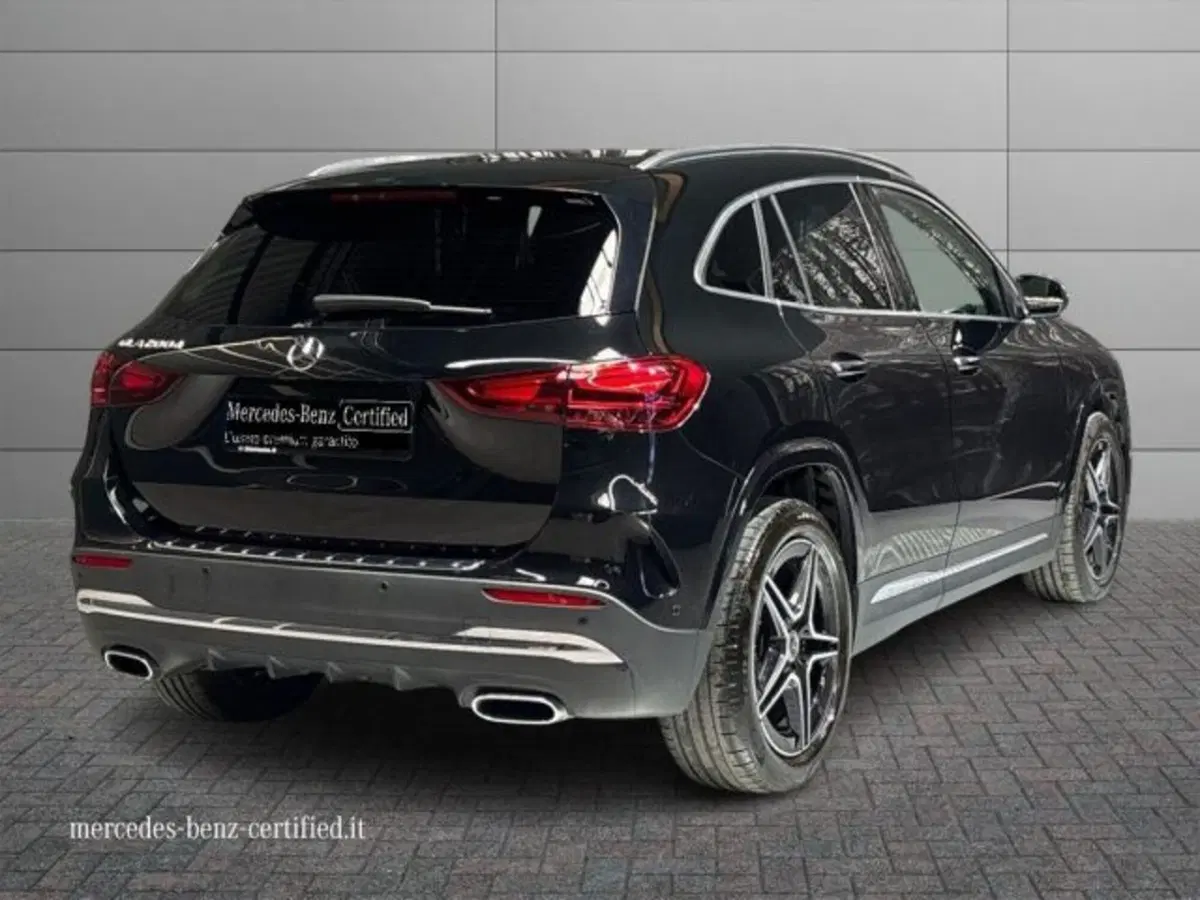 Mercedes-Benz GLA SUV usata a Bologna (2)