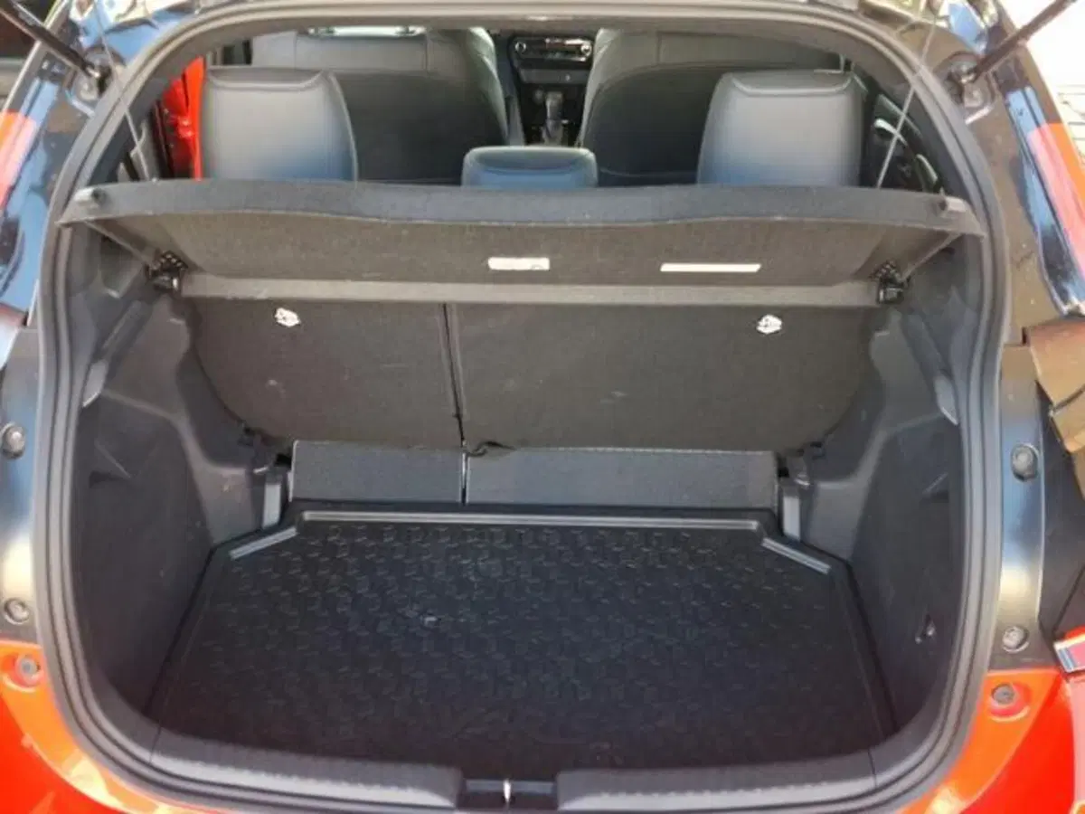 Toyota Yaris usata a Roma (6)