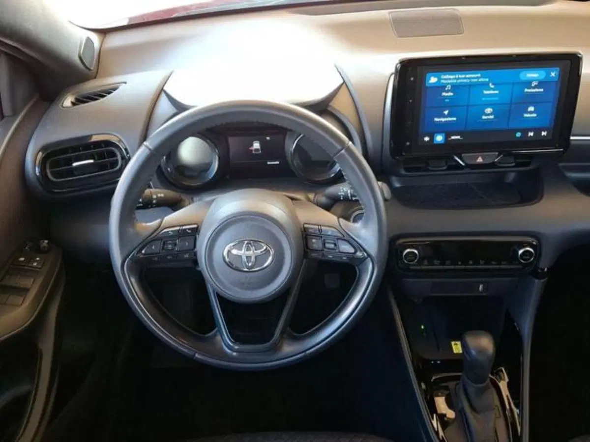 Toyota Yaris usata a Roma (8)