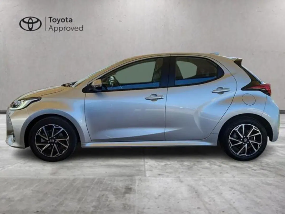 Toyota Yaris Cross usata a Roma (3)