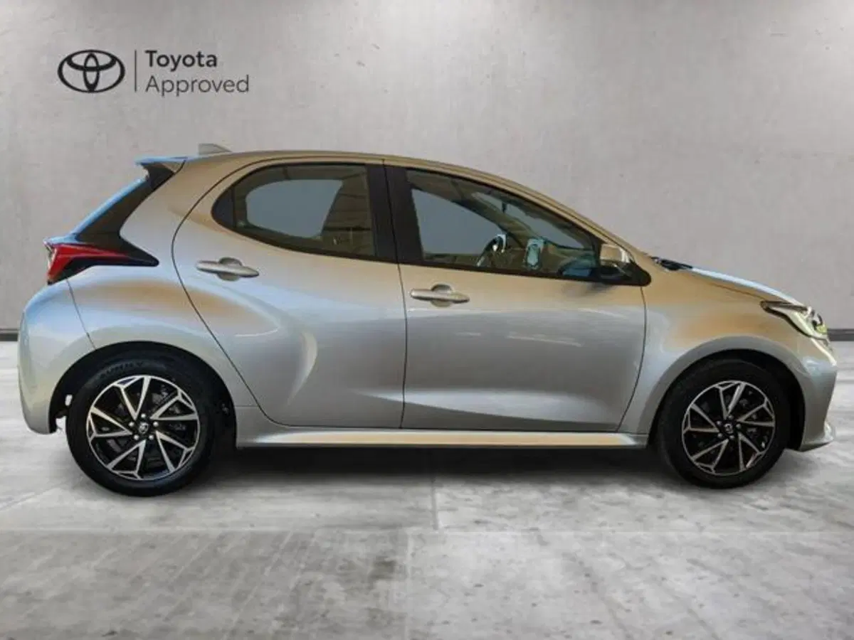 Toyota Yaris Cross usata a Roma (4)