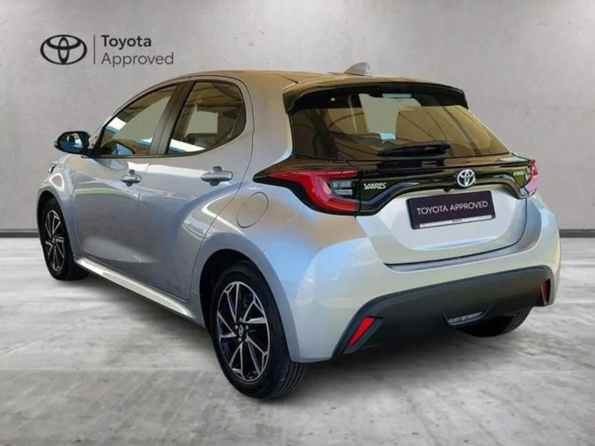 Toyota Yaris Cross usata a Roma (5)