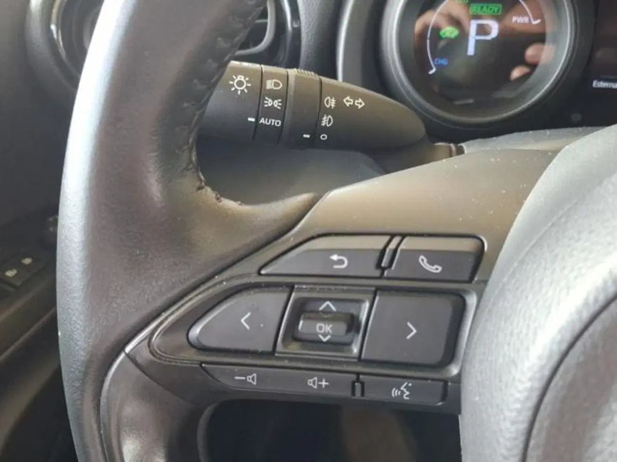 Toyota Yaris Cross usata a Roma (17)