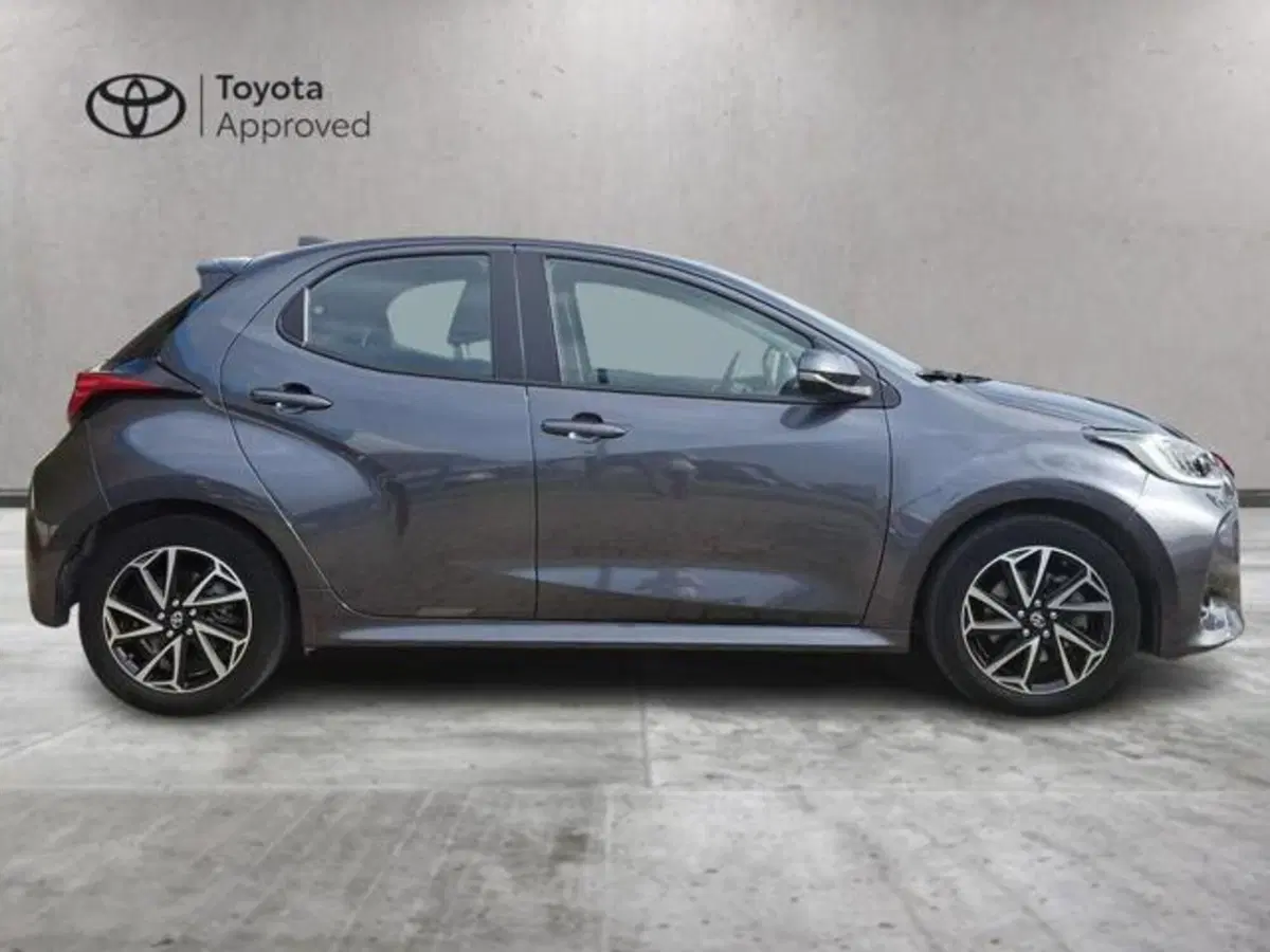Toyota Yaris Cross usata a Roma (4)