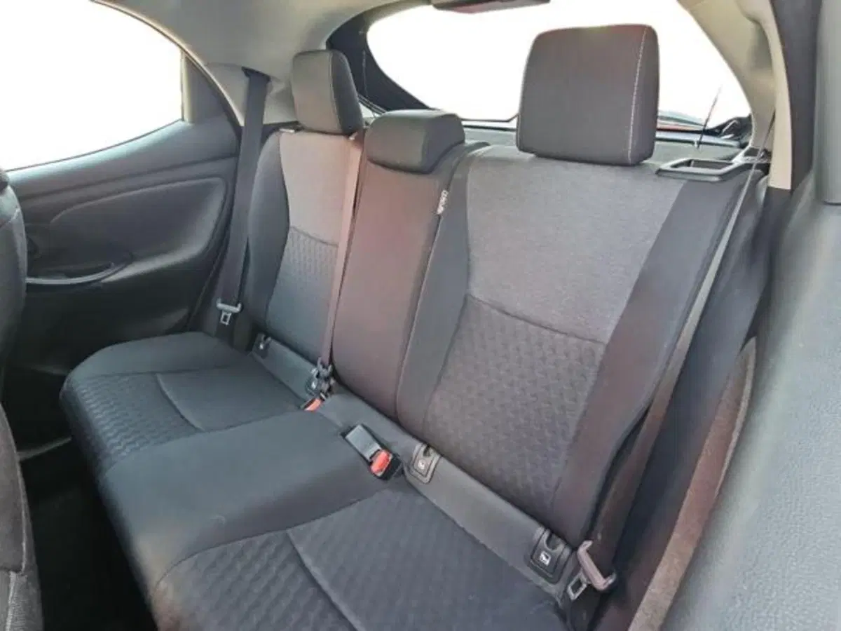 Toyota Yaris Cross usata a Roma (11)