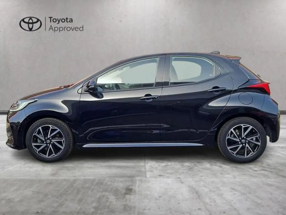 Toyota Yaris Cross usata a Roma (3)