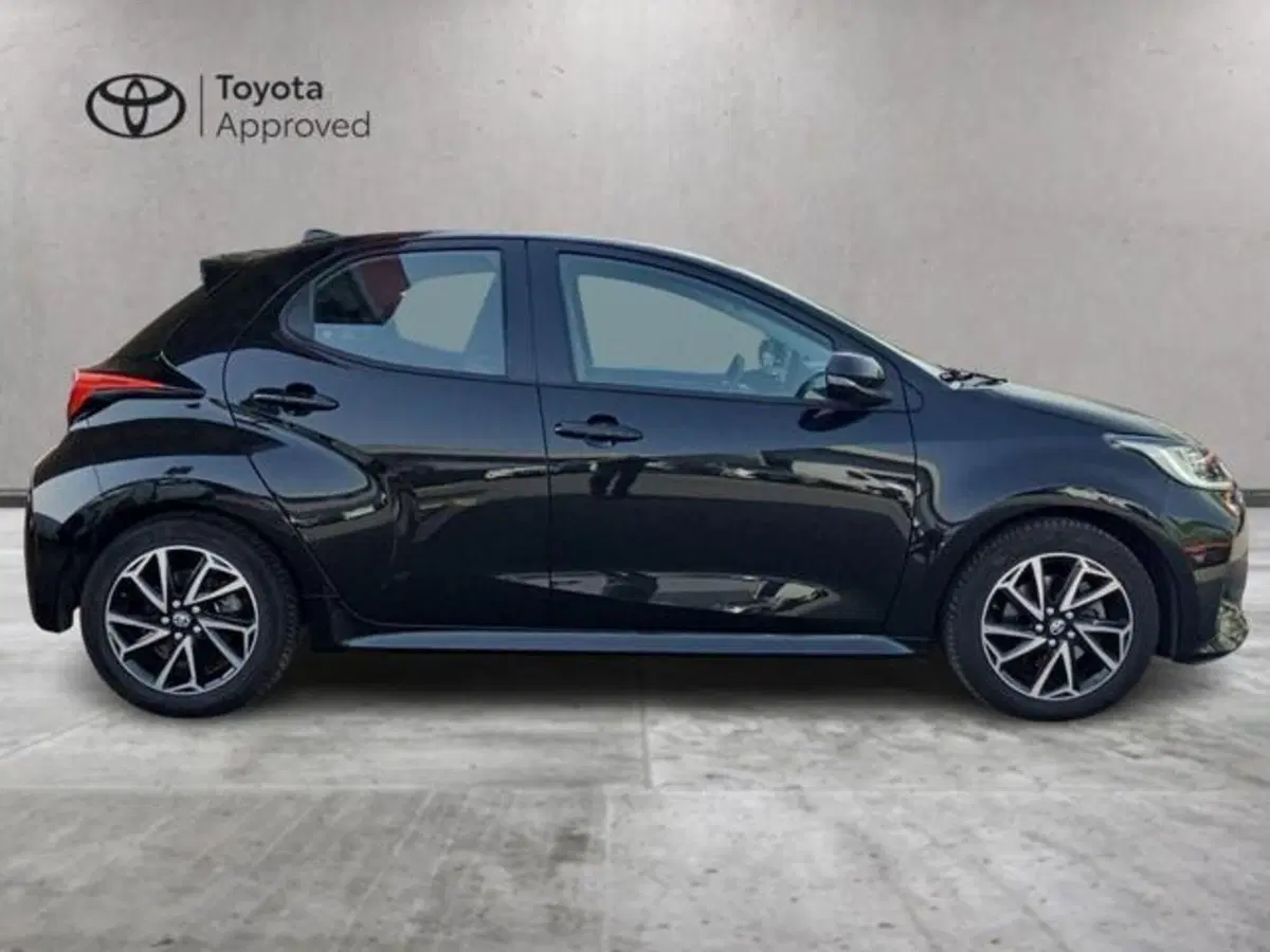 Toyota Yaris Cross usata a Roma (4)