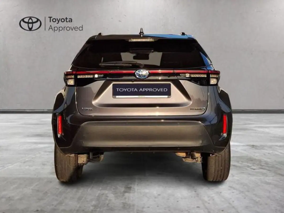 Toyota Yaris Cross usata a Roma (12)