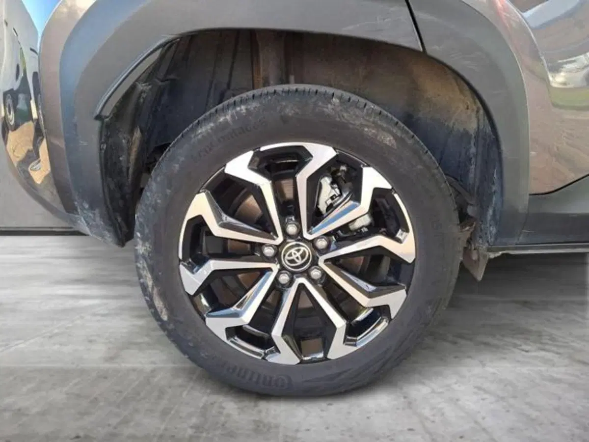 Toyota Yaris Cross usata a Roma (14)