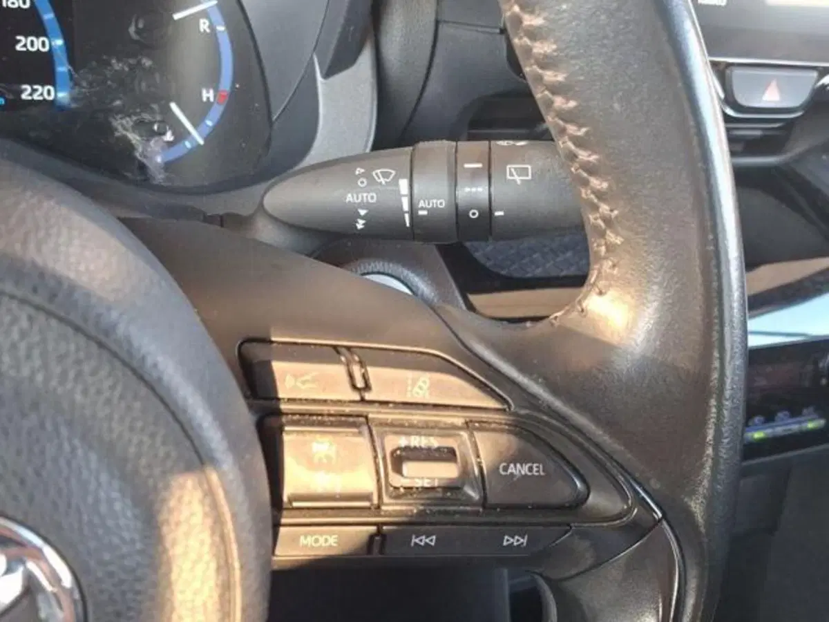 Toyota Yaris Cross usata a Roma (18)
