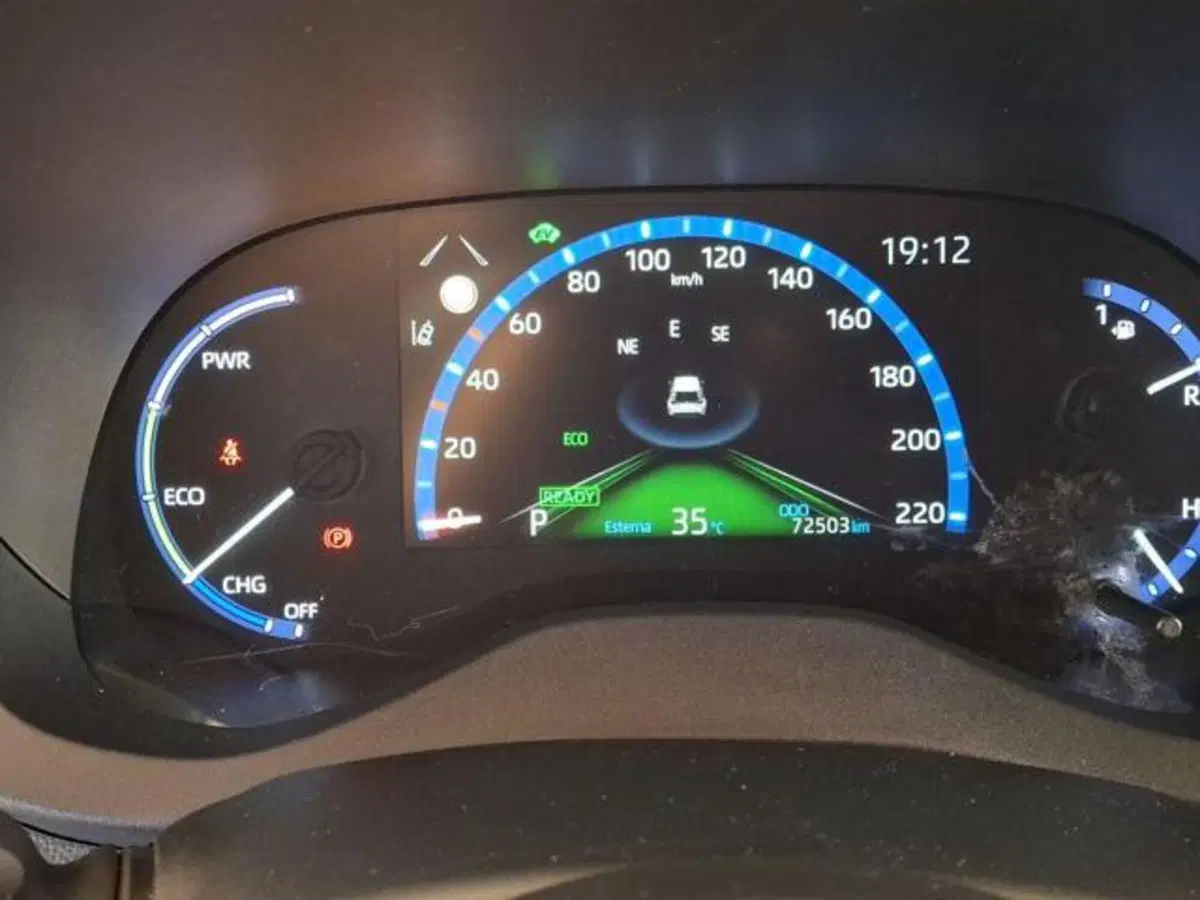 Toyota Yaris Cross usata a Roma (9)