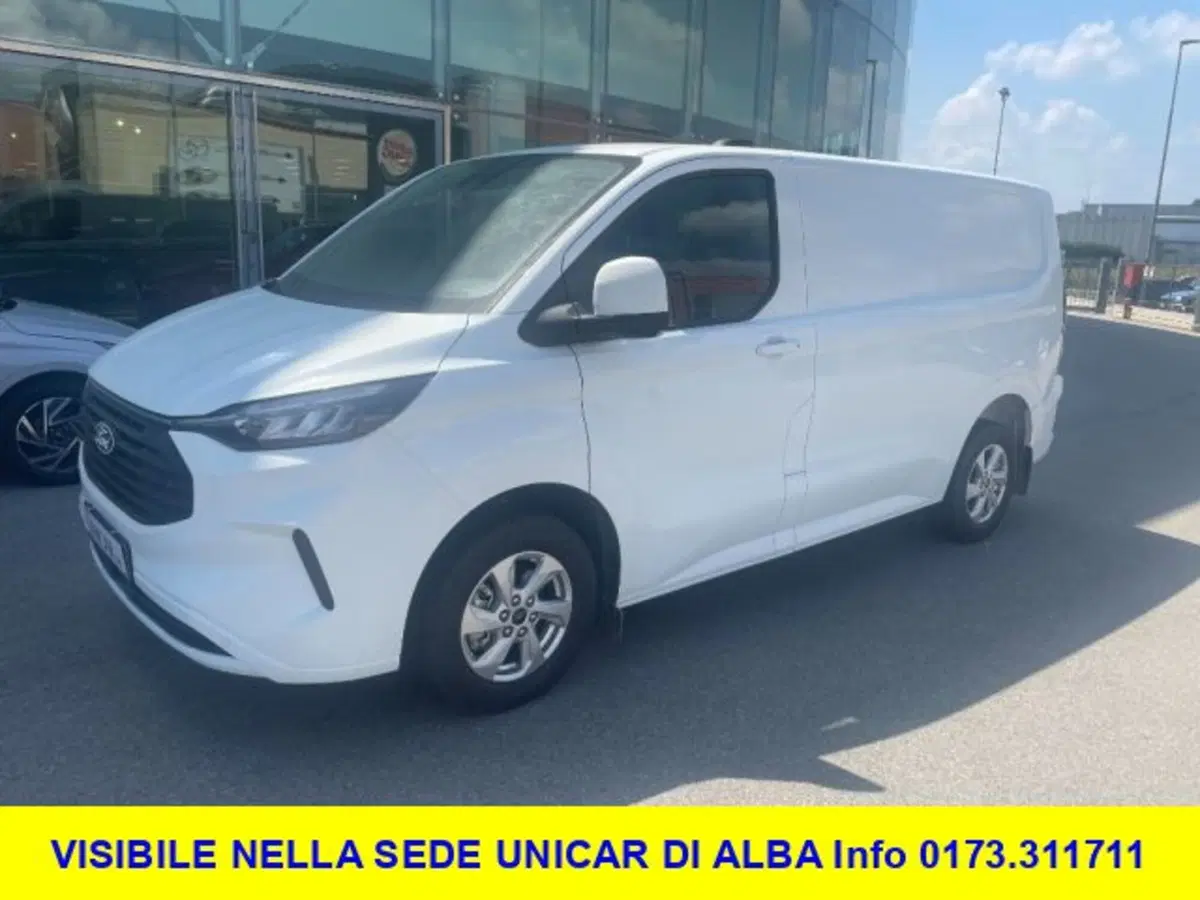 Ford Transit Custom Furgone nuova a Cuneo