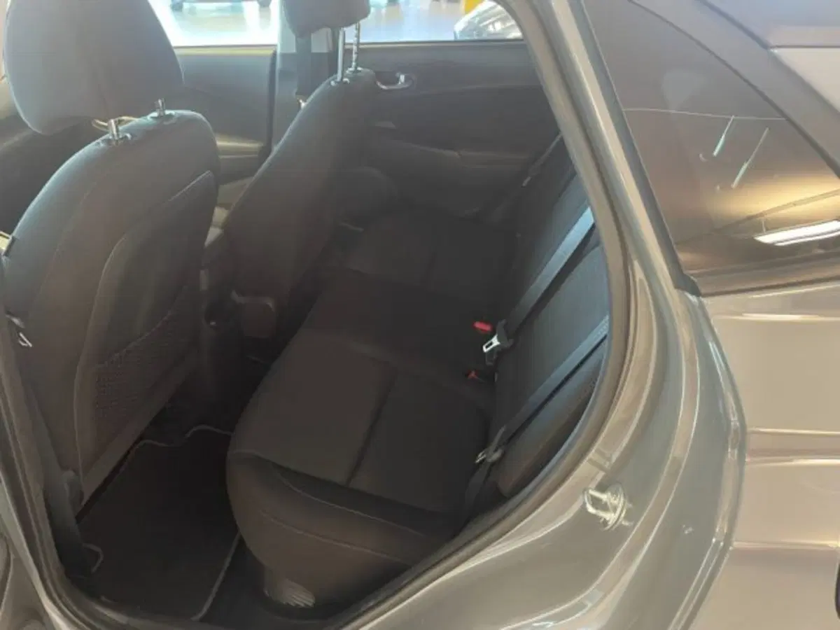 Hyundai Kona usata a Cuneo (9)