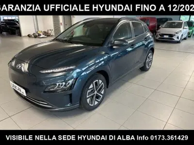 Hyundai Kona EV 39 kWh Exclusive del 2023 usata a Alba