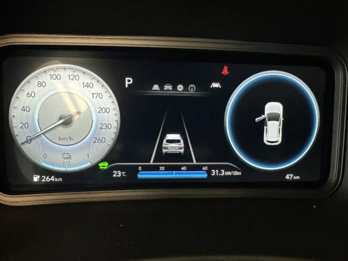 Hyundai Kona usata a Cuneo (13)