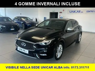 Infiniti Q30 1.5 diesel Premium City Black del 2017 usata a Alba