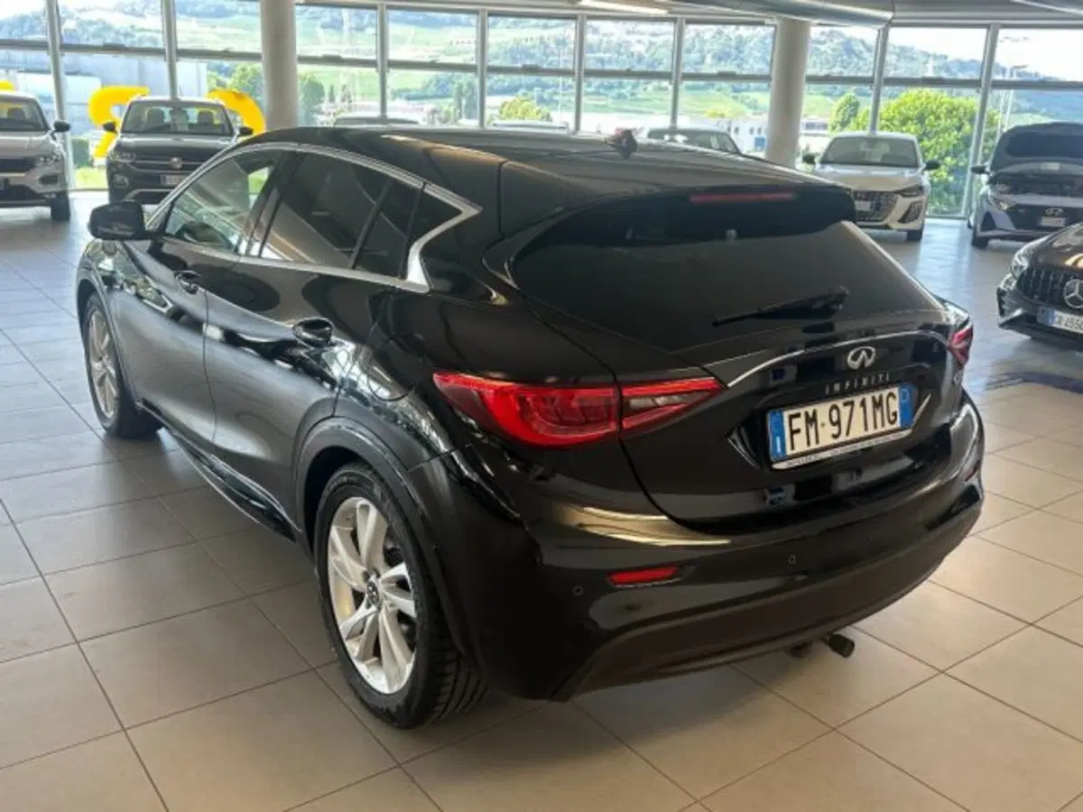 Infiniti Q30 usata a Cuneo (5)