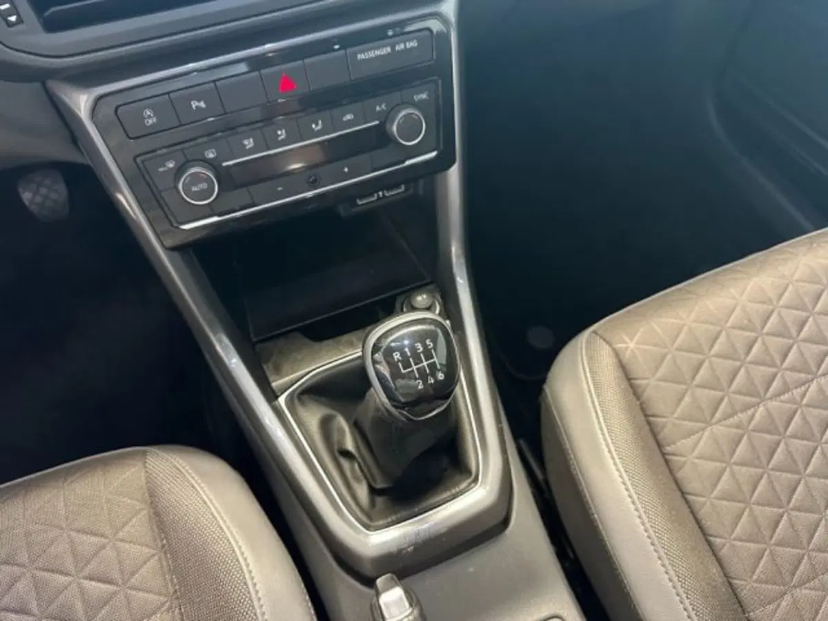 Volkswagen T-Cross usata a Cuneo (17)