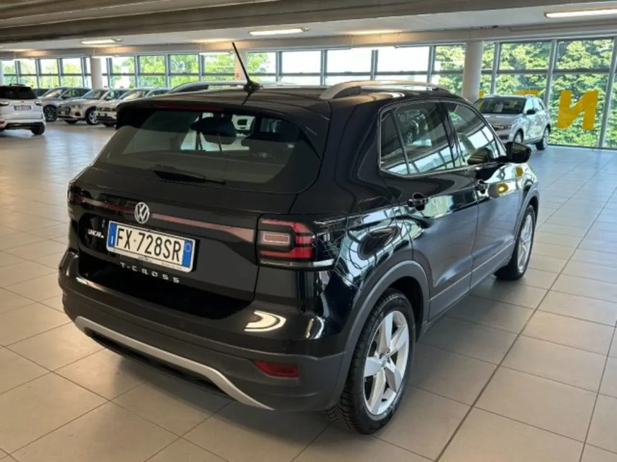 Volkswagen T-Cross usata a Cuneo (7)