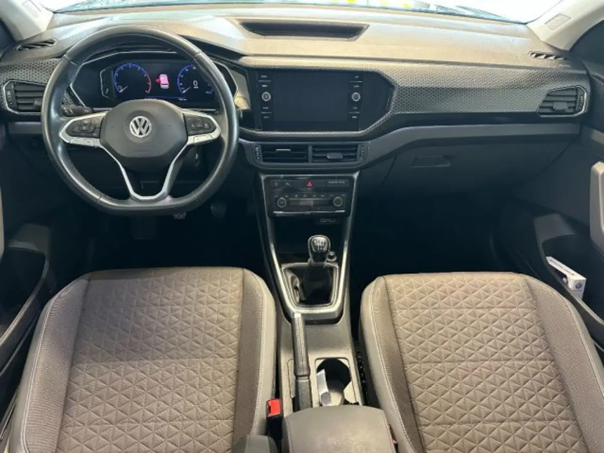 Volkswagen T-Cross usata a Cuneo (9)