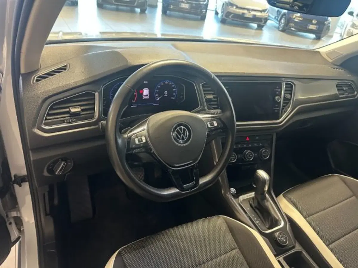 Volkswagen T-Roc usata a Cuneo (9)