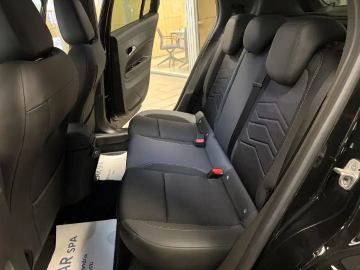 Jeep Avenger usata a Cuneo (14)