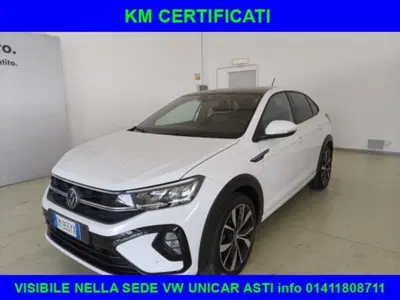 Volkswagen Taigo 1.5 tsi R-Line 150cv dsg del 2023 usata a Alba