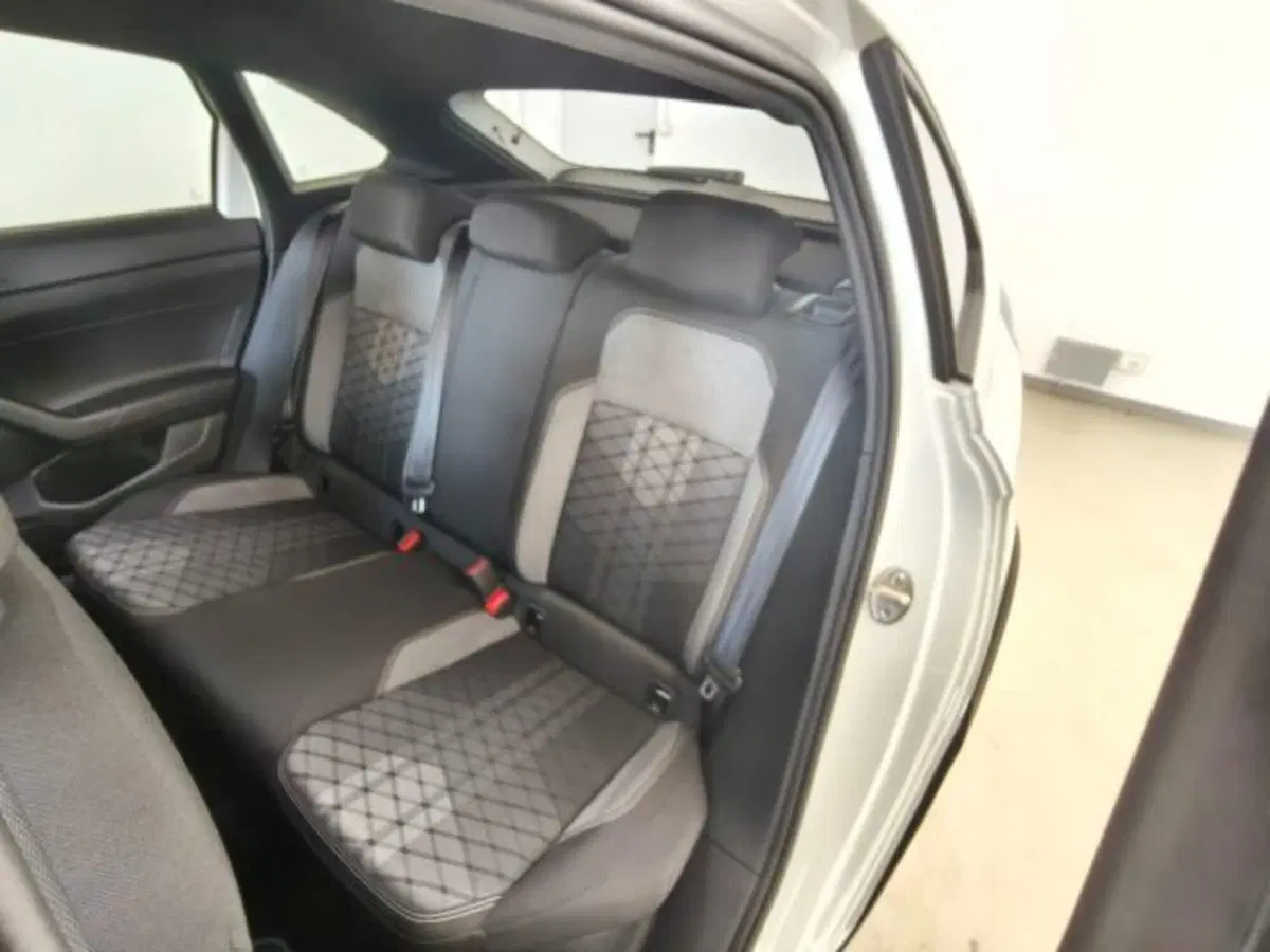 Volkswagen Taigo usata a Cuneo (10)