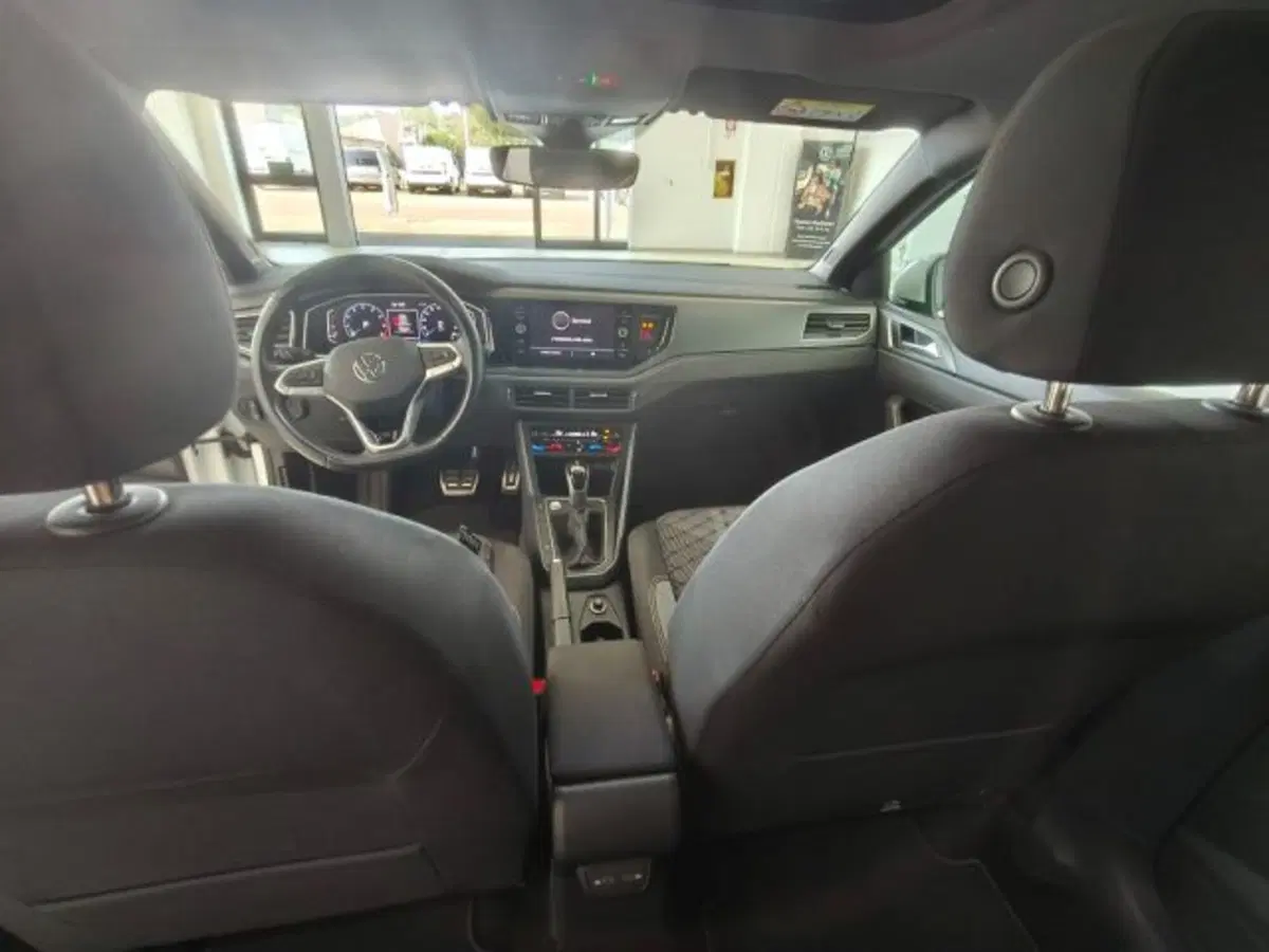 Volkswagen Taigo usata a Cuneo (11)