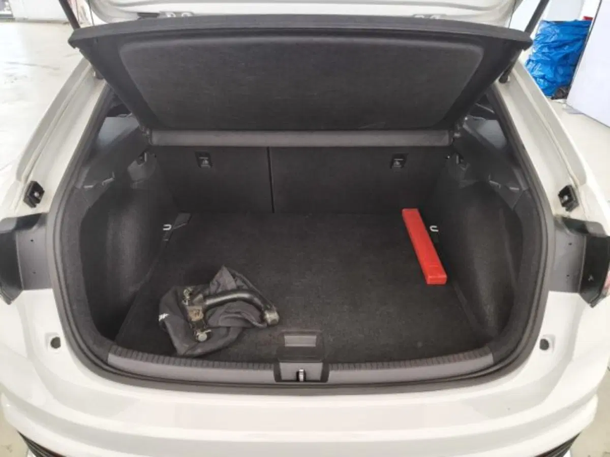 Volkswagen Taigo usata a Cuneo (14)