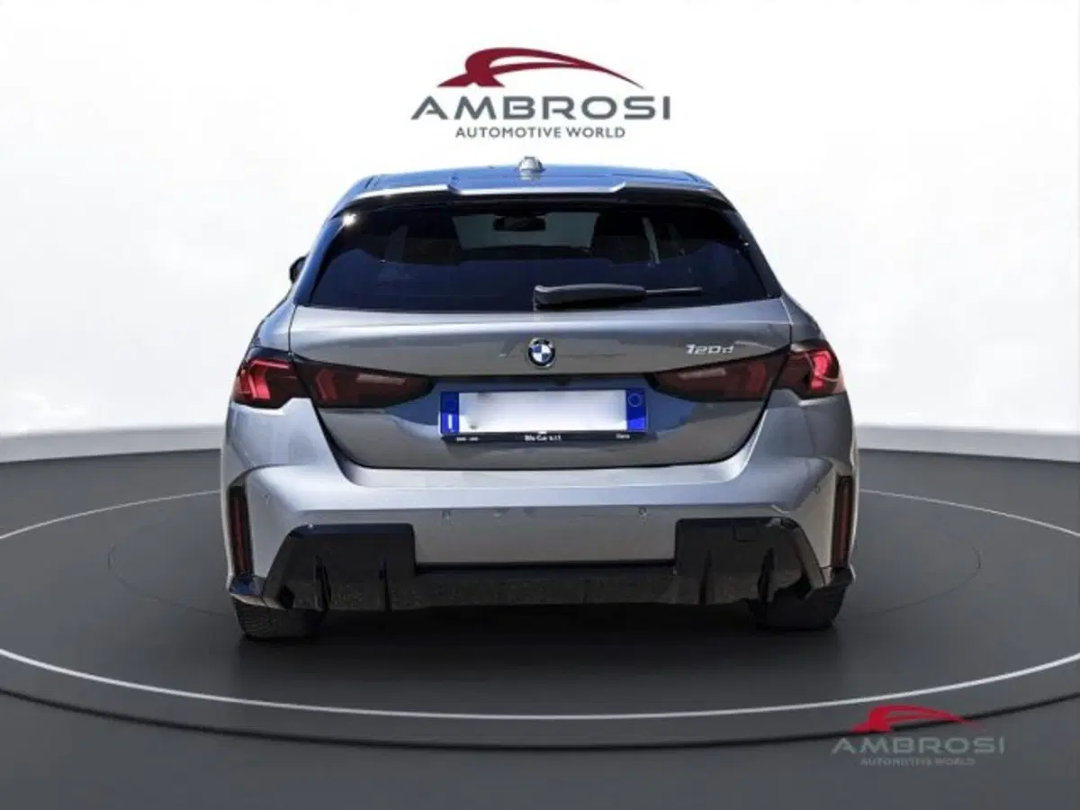 BMW Serie 1 usata a Perugia (8)
