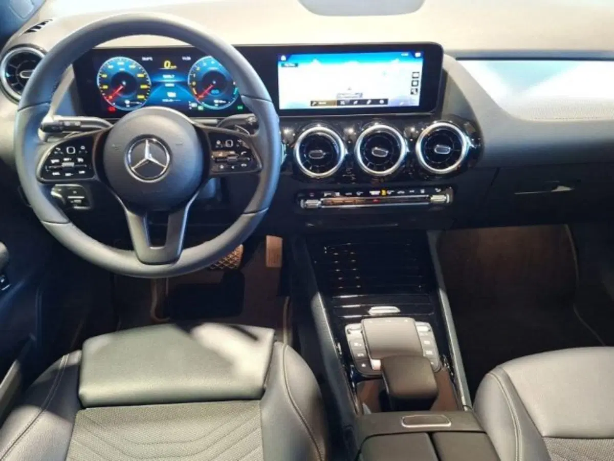 Mercedes-Benz GLA SUV usata a Verona (7)