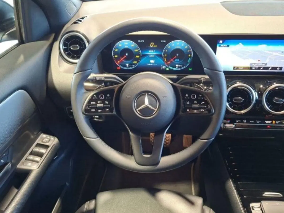 Mercedes-Benz GLA SUV usata a Verona (9)