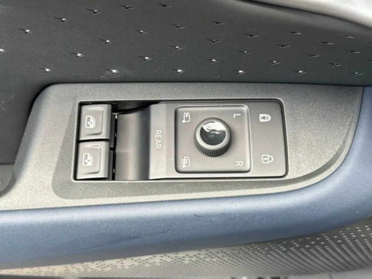 Cupra Tavascan nuova a Vicenza (13)