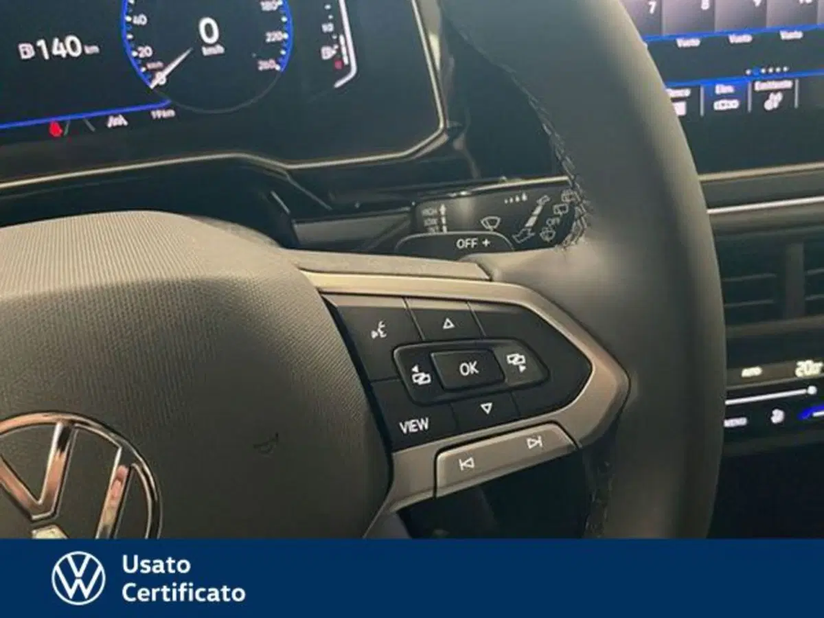 Volkswagen Polo nuova a Vicenza (17)