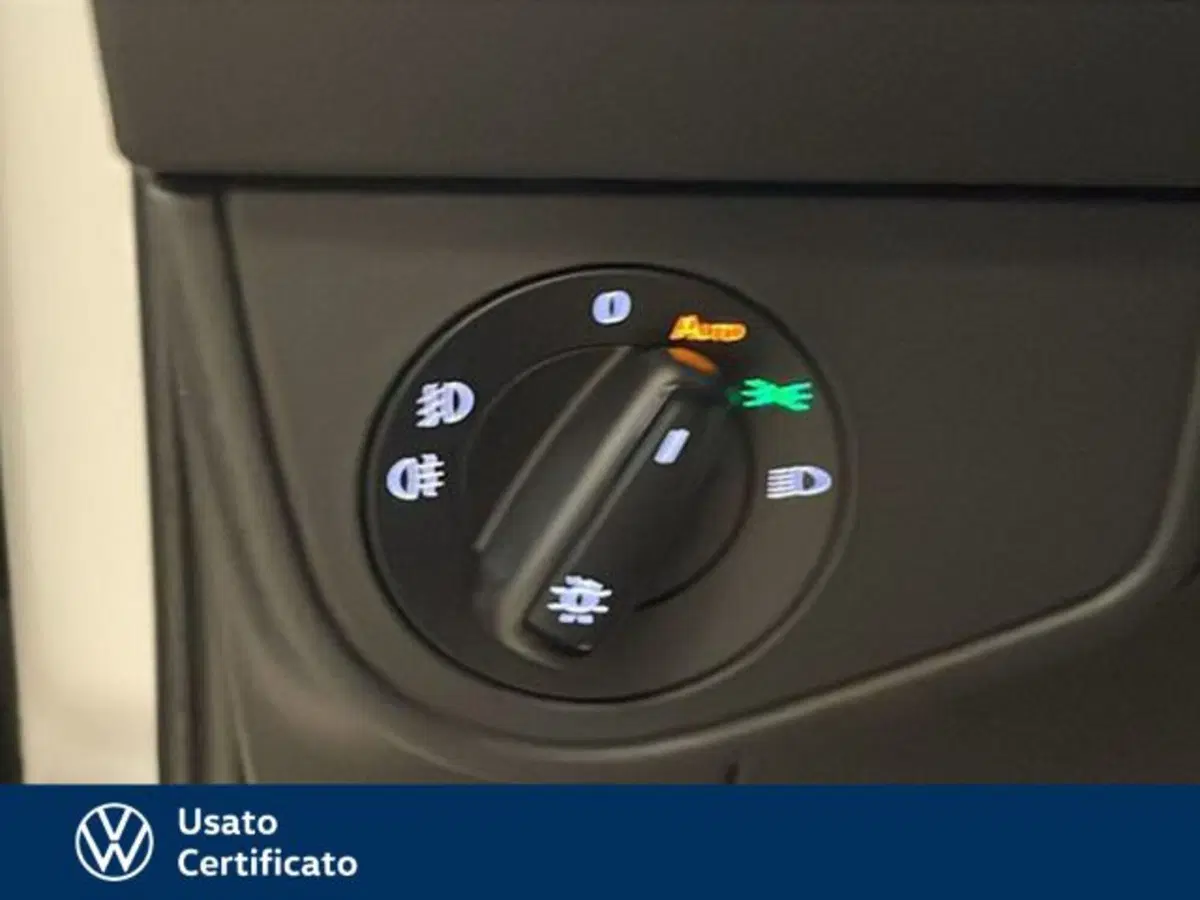 Volkswagen Polo nuova a Vicenza (18)