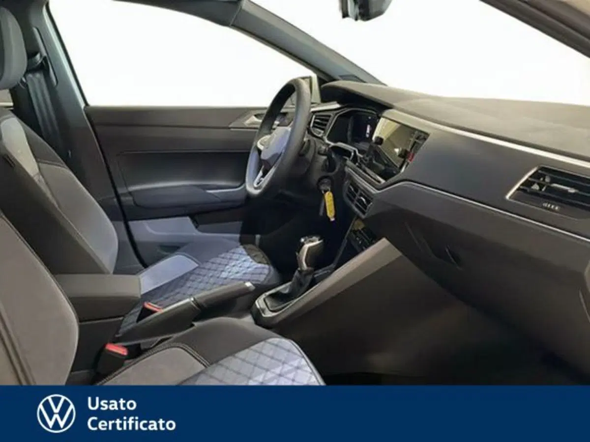 Volkswagen Polo nuova a Vicenza (6)