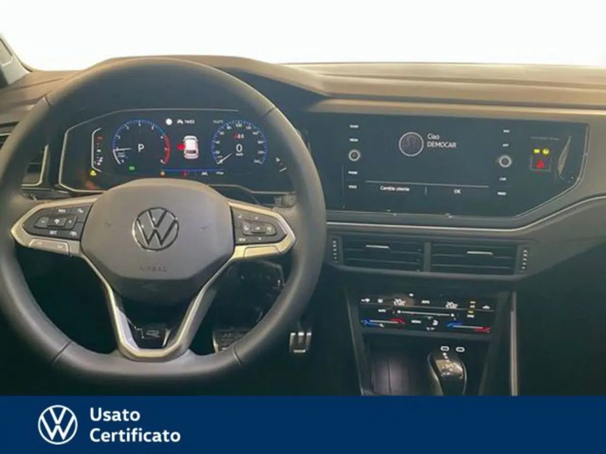 Volkswagen Polo nuova a Vicenza (9)