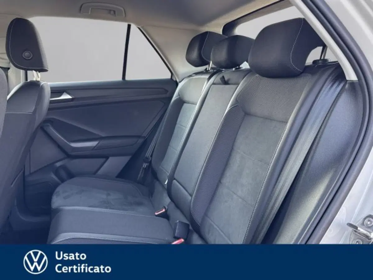 Volkswagen T-Roc usata a Vicenza (12)