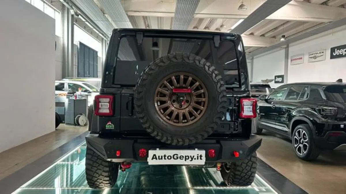 Jeep Wrangler Unlimited usata a Reggio Emilia (4)